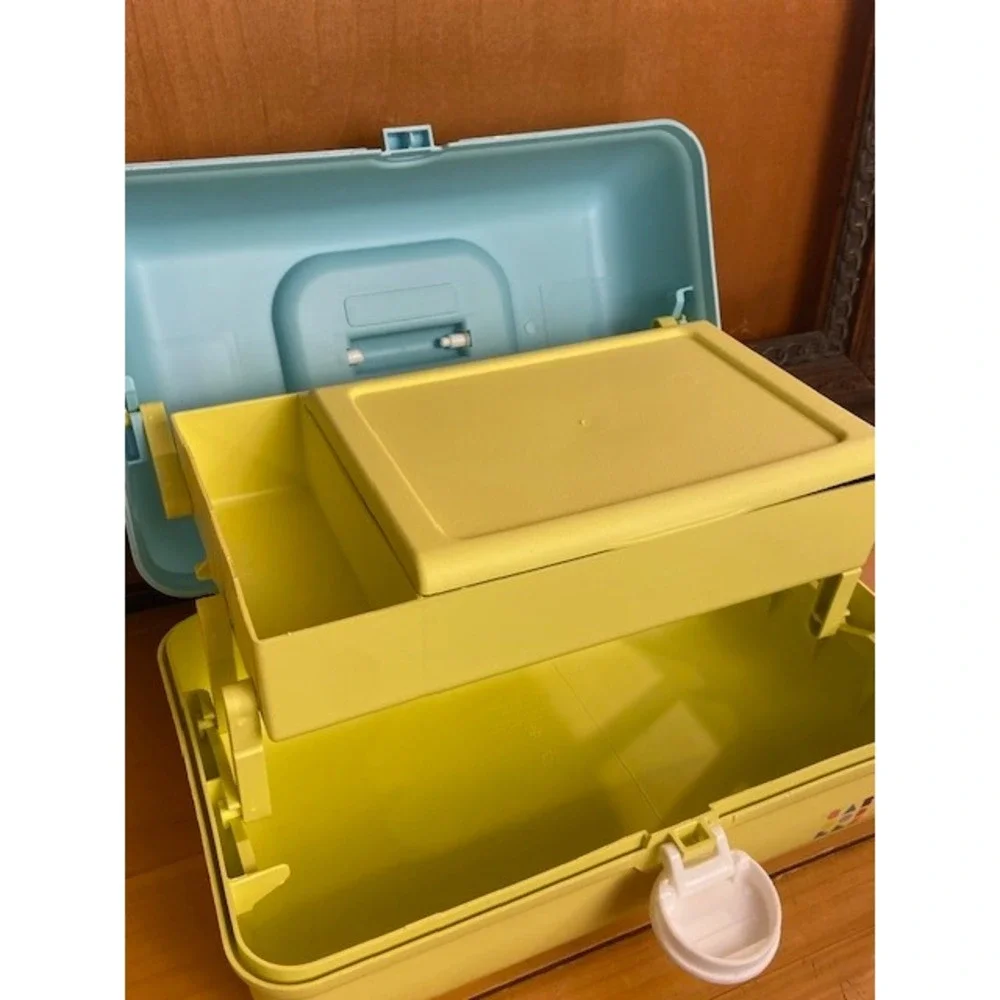 Vintage Caboodles Makeup Organizer Case Blue Yellow Two Tone Mirror 90s Retro